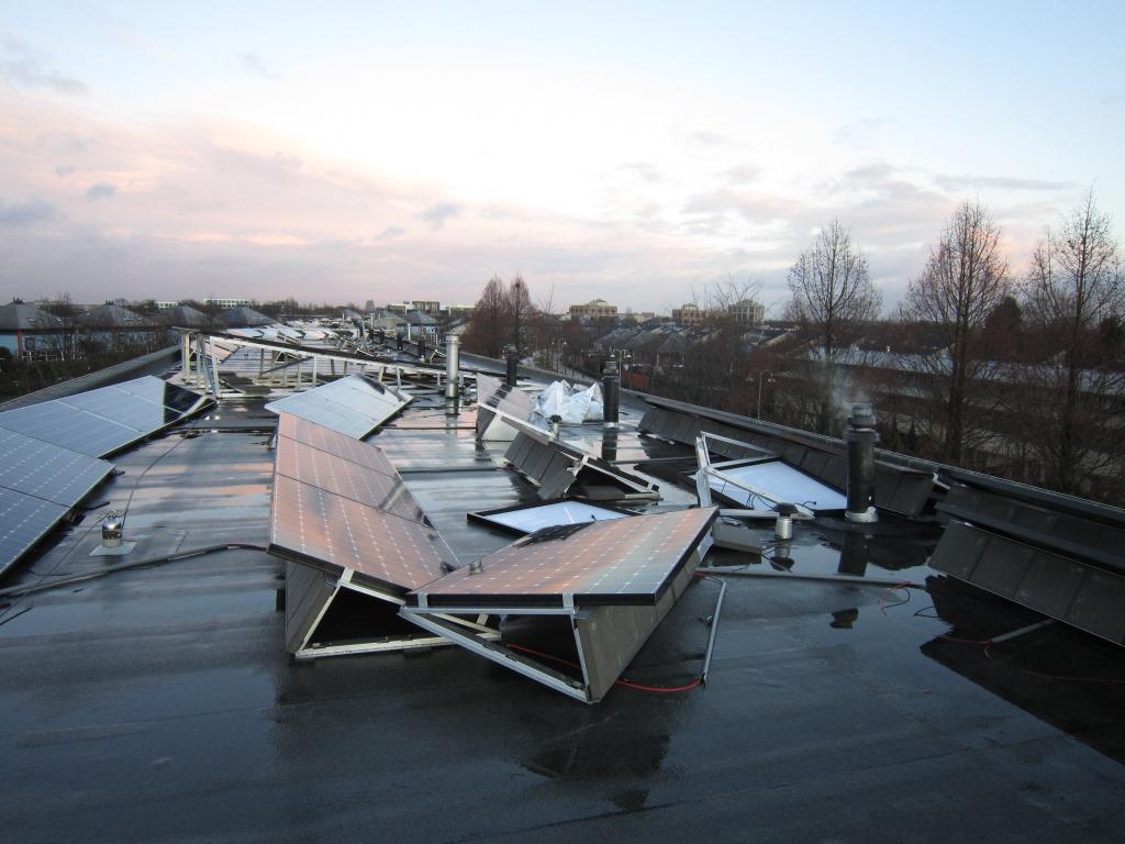 panelen in de war na storm