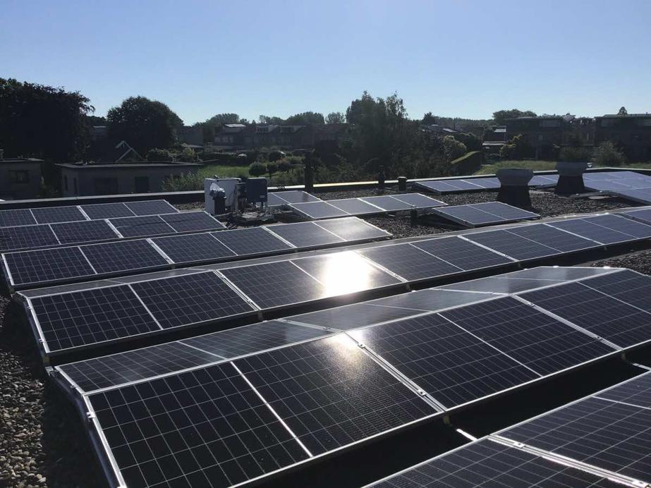 groot project zonnepanelen