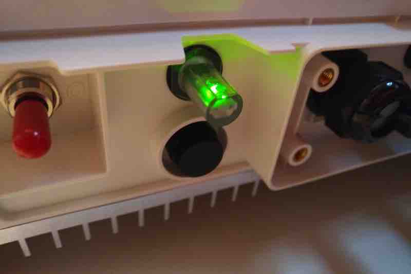 groene LED op SolarEdge omvormer